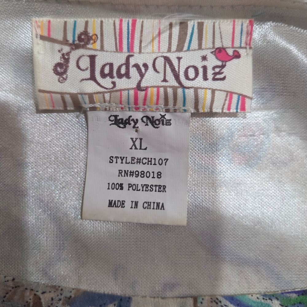 Lady Noiz Aqua and Cream Paisley Crochet-Sleeve Tunic - Picture 5 of 5